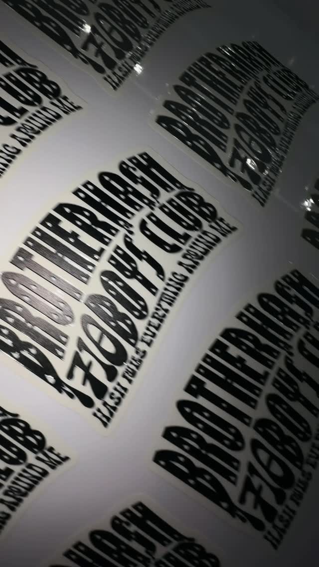 โ€Look how embossed it isโ€ฆ ๐‘€โจ This one came out CRAZY clean. Heavy texture, sharp details, premium feel โ€” exac